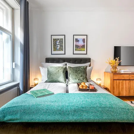 The Uckermuender - Group Flat In Berlin, Family-friendly, 2br, 2- 4 Guests