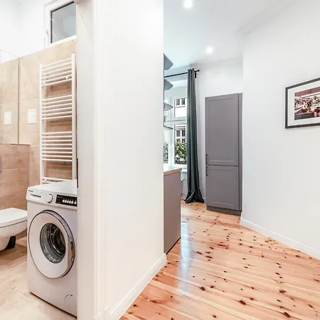 아파트 The Uckermuender - Group Flat In Berlin, Family-friendly, 2br, 2- 4 Guests 베를린