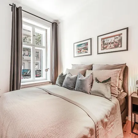 Apartmán The Uckermuender - Group Flat In Berlin, Family-friendly, 2br, 2- 4 Guests Berlín